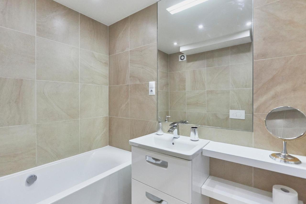 Apartament 70M2 Przy Parku Zdrojowym, Plaza, Centrum. Свіноуйсьце Екстер'єр фото